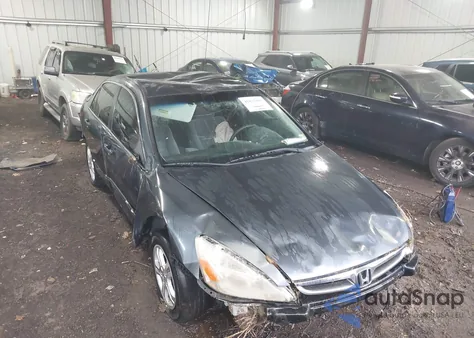 2007 Honda Accord 2.4 Se from USA, damaged, VIN JHMCM56357C011003